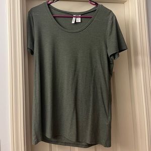 Green top, size L